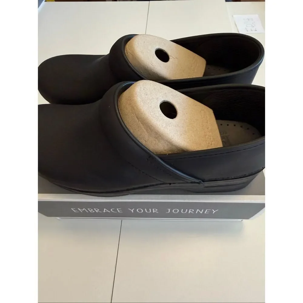 NEW Dansko Men’s Professional Clog in Oiled Black Leather NIB Comfort, Casual